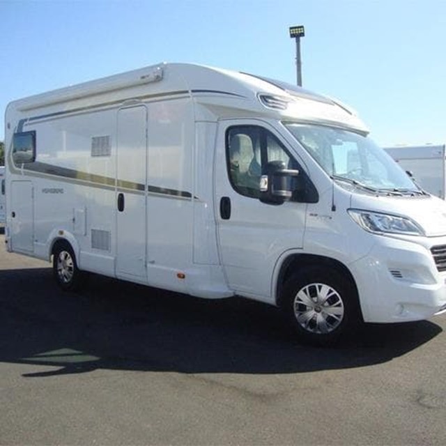 AUTOCARAVANA 5 PLAZAS - SEMINUEVA - FULL EXTRAS Y FINANCIACIÓN [vendida]