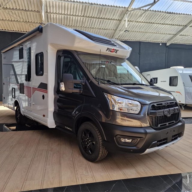 AUTOCARAVANA PILOTE ATLAS A690G - ENTREGA INMEDIATA [vendida]