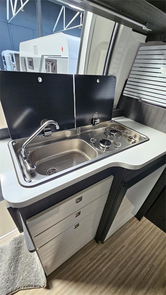 Foto 8 BENIMAR BENIVAN 106 [VENDIDA]