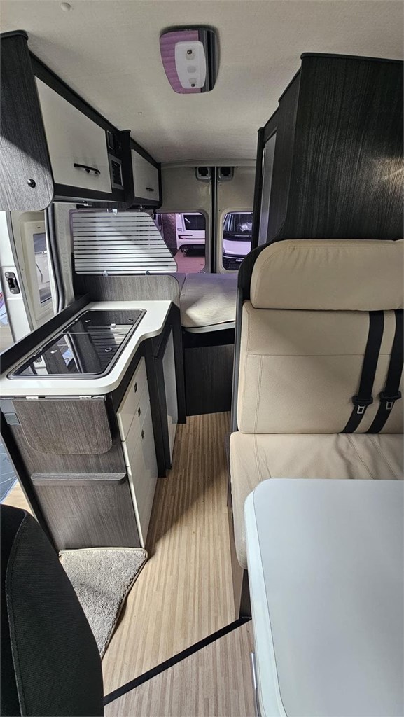 Foto 4 BENIMAR BENIVAN 106