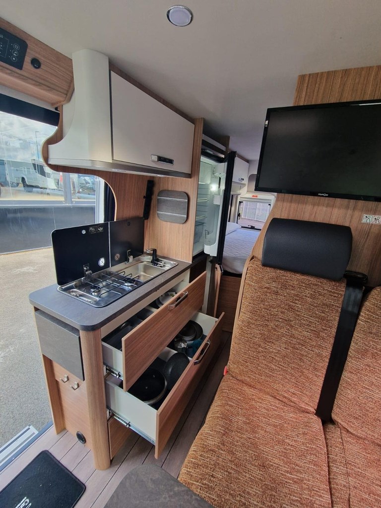 Foto 5 CAMPER 2 PLAZAS