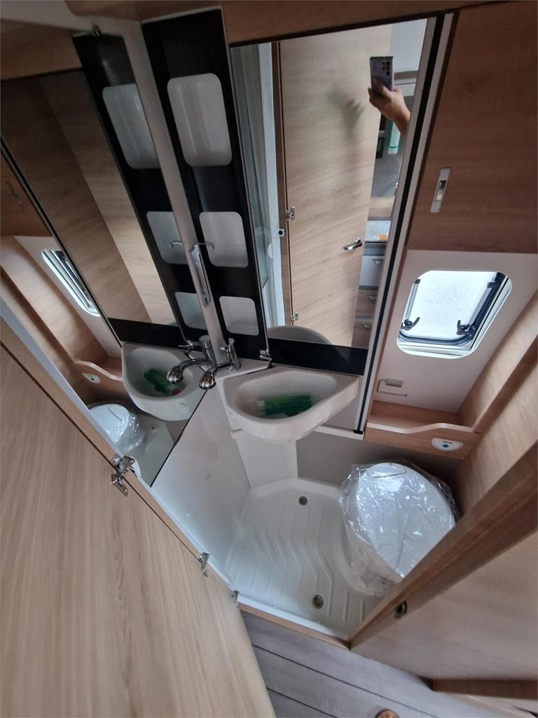 Foto 6 CAMPER KNAUS BOXDRIVE 600 XL 4X4 [VENDIDA]