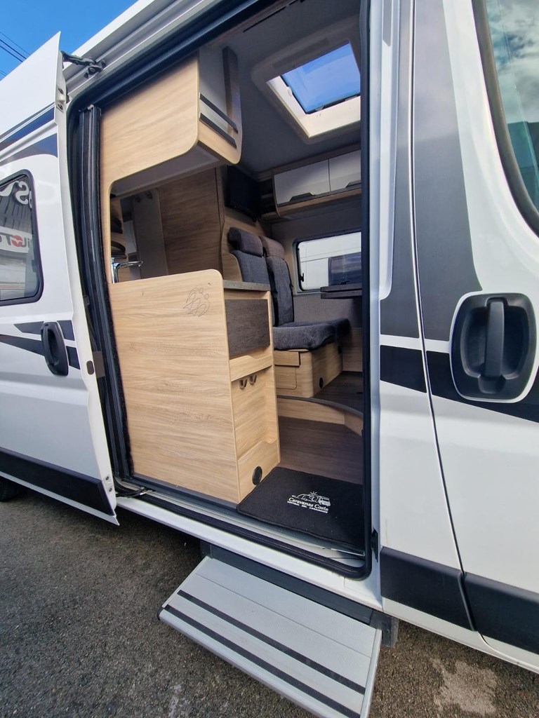 Foto 4 CAMPER STREET 2 PLAZAS