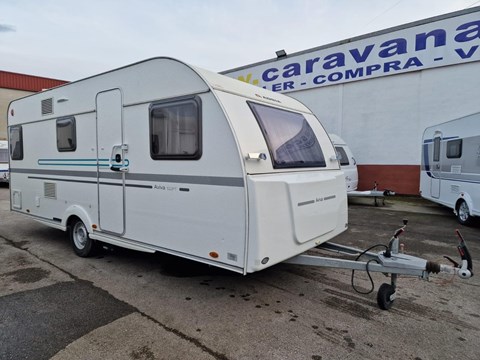 CARAVANA ADRIA CON MOVER Y AIRE ACONDICIONADO [vendida]