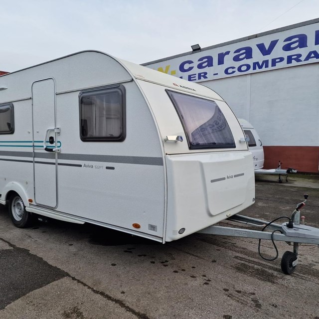 CARAVANA ADRIA CON MOVER Y AIRE ACONDICIONADO [vendida]