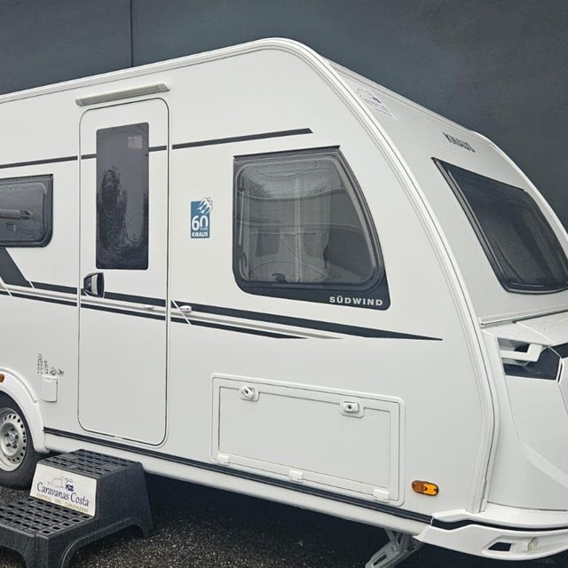 CARAVANA KNAUS SÜDWIND 580QS 60 ANIVERSARIO