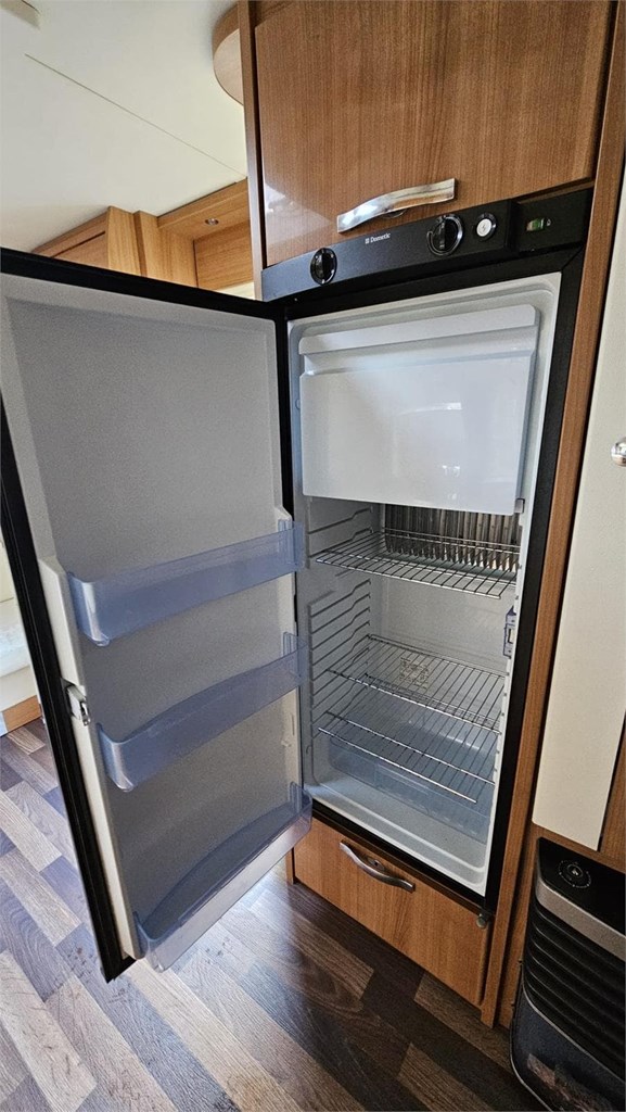 Foto 5 CARAVANA TABBERT BELLINI 530 SHTD [VENDIDA]