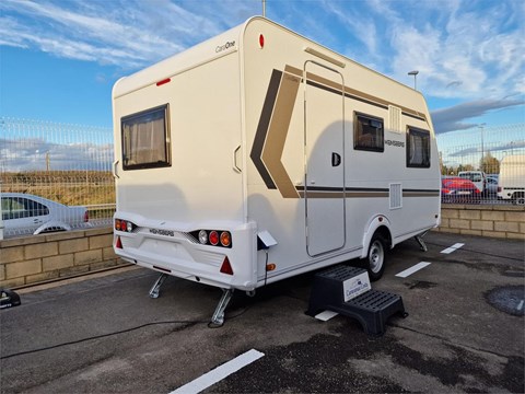 CARAVANA WEINSBERG CARAONE 420 QD - ENTREGA INMEDIATA [VENDIDA]