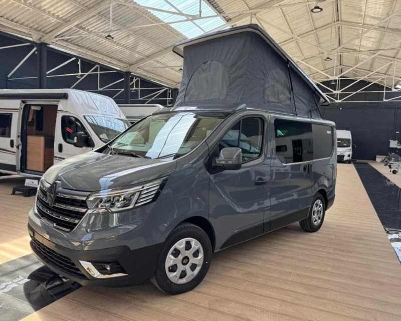 FURGONETA PILOTE CV 505 BC RENAULT TRAFFIC [VENDIDA]