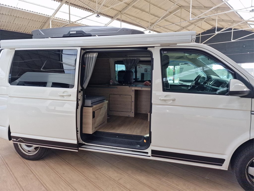 Foto 12 Furgoneta Volkswagen T6