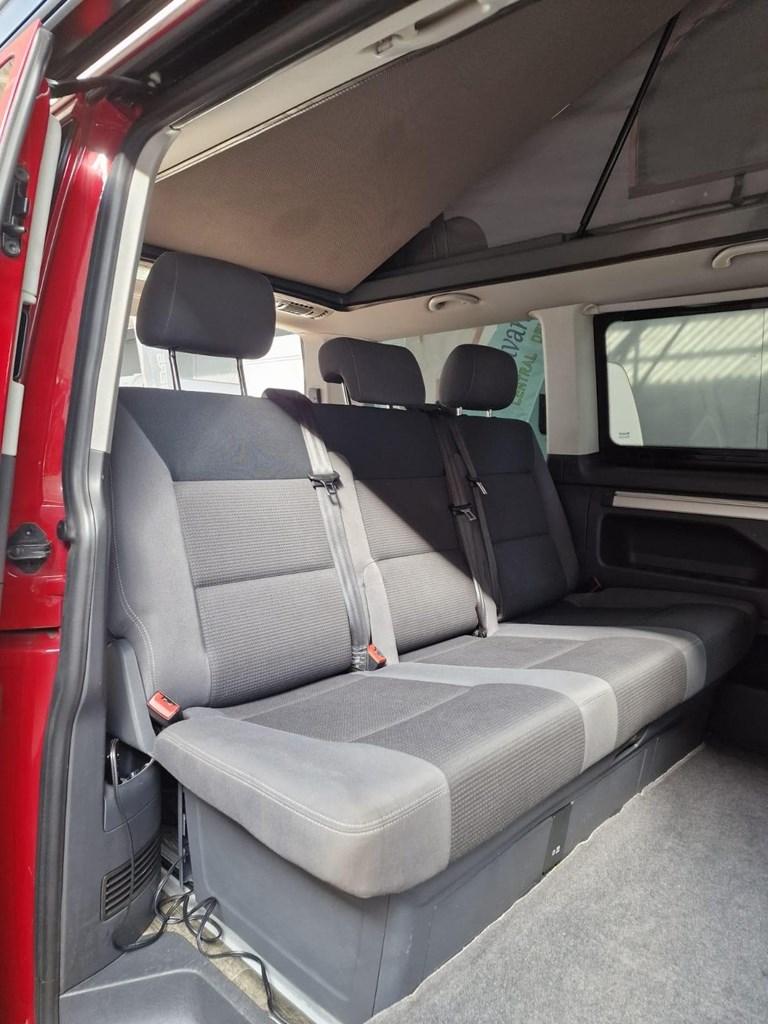 Foto 2 FURGONETA WOLKSWAGEN 5 PLAZAS [RESERVADA]