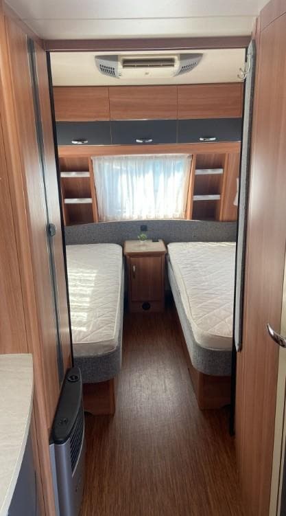 Foto 7 HOBBY 540UL DE LUXE/ 2 AMBIENTES [VENDIDA]