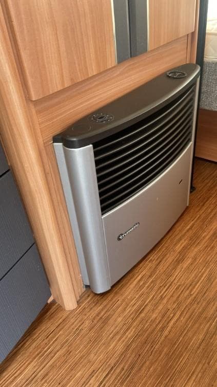 Foto 8 HOBBY 540UL DE LUXE/ 2 AMBIENTES [VENDIDA]