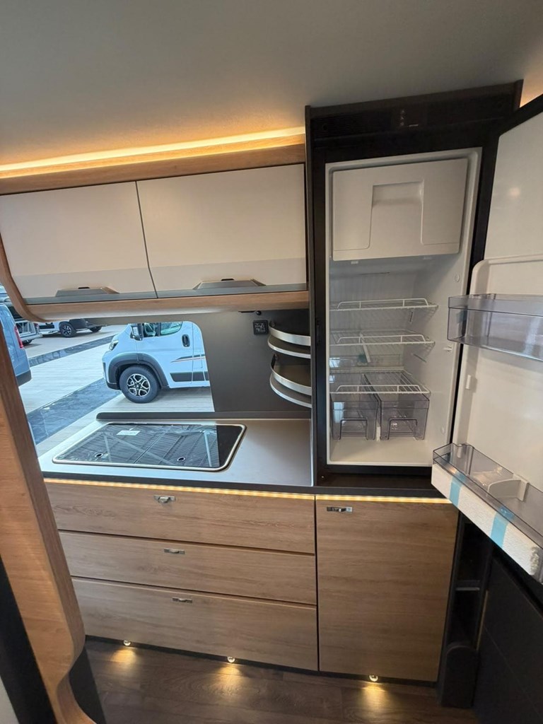 Foto 9 KNAUS BOXLIFE 600MQ PLATINUM SELECTION