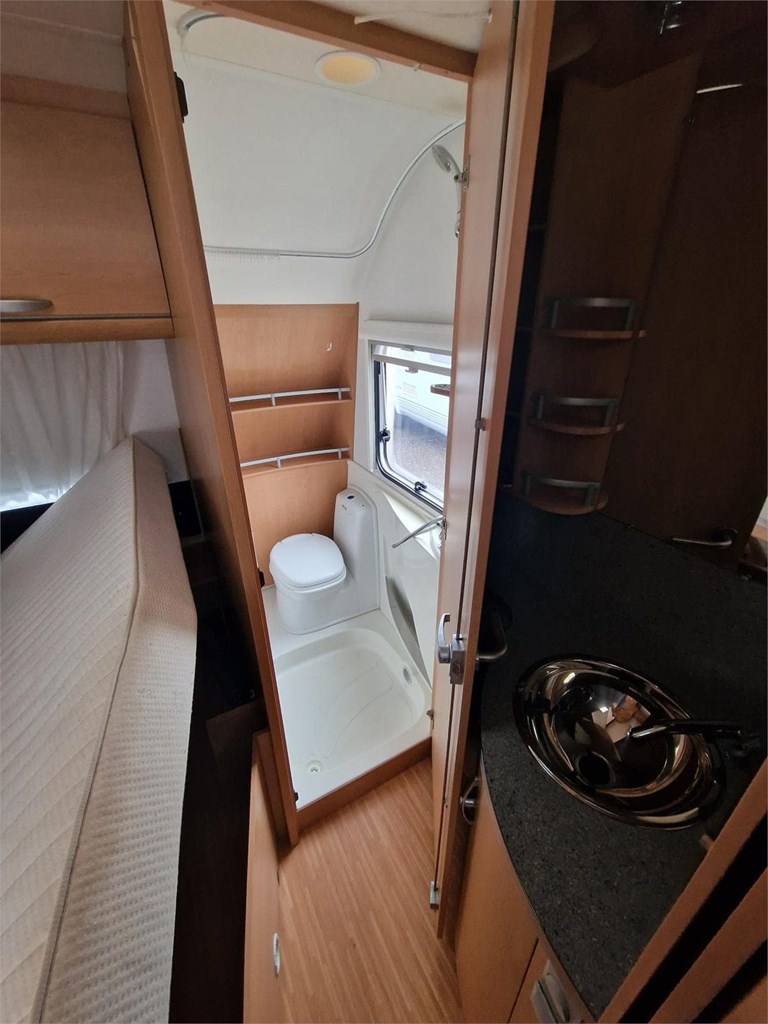 Foto 6 KNAUS CON AIRE ACONDICIONADO [VENDIDA]