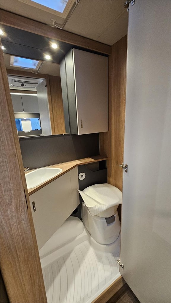 Foto 8 KNAUS SPORT 420QD