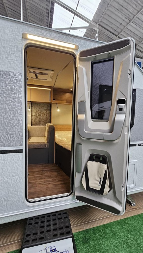 Foto 2 KNAUS SPORT 500KD