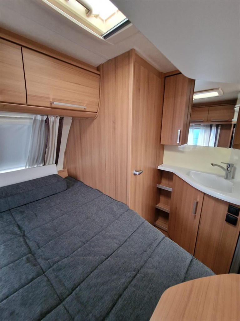 Foto 4 KNAUS SÜDWIND CON AIRE ACONDICIONADO Y MOVER - 3 AMBIENTES [VENDIDA]