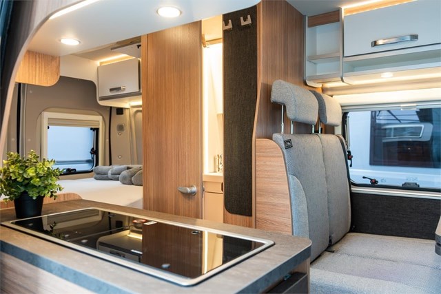 Mejore la iluminación interior de su caravana con LEDs