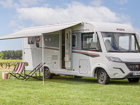 NUEVA PILOTE EVIDENCE P740C - SUPER EQUIPADA - CAMA ISLA - FINANCIACION [VENDIDA]