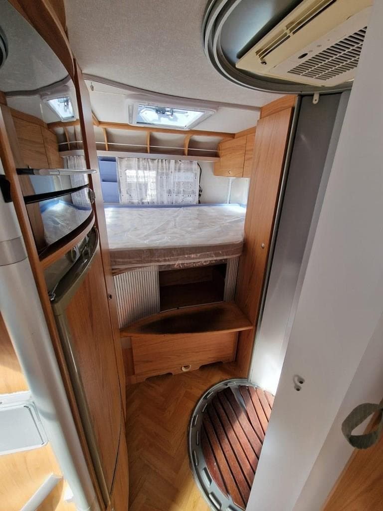 Foto 6 OCASION - BÜRSTNER T 675