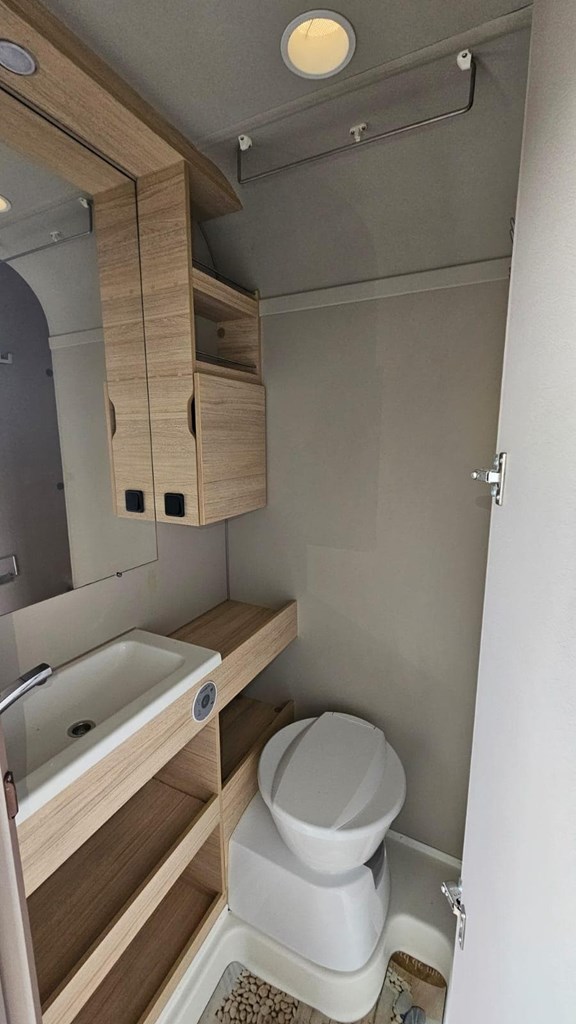 Foto 11 OCASIÓN - WEINSBERG CARACITO 390DQ