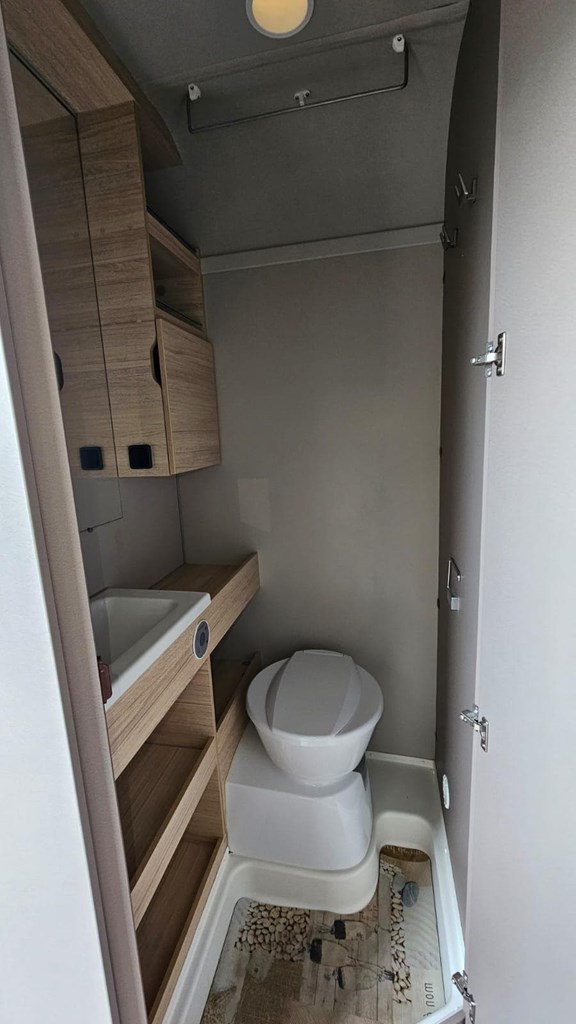 Foto 12 OCASIÓN - WEINSBERG CARACITO 390DQ