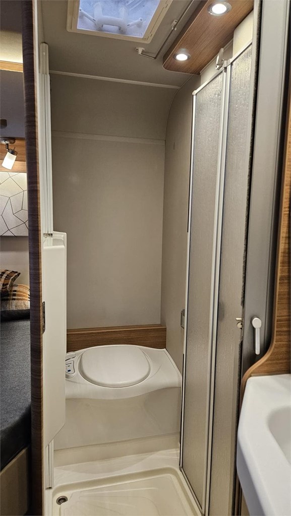 Foto 8 OCASIÓN – WEINSBERG CARACOMPACT  600MF EDITION PEPPER