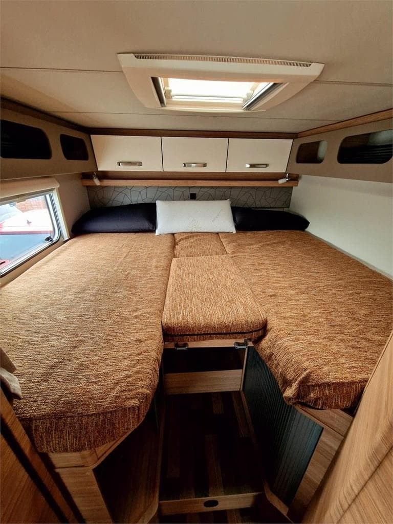 Foto 6 OCASIÓN - WEINSBERG CARACOMPACT SUITE 640 MEG MERCEDES BENZ