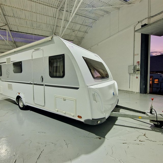OFERTA CARAVANA KNAUS 580 QS - 3 AMBIENTES [VENDIDA]