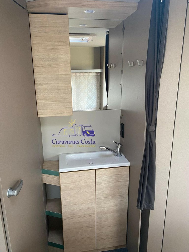 Foto 10 OFERTA OUTLET DESDE 195€ - CARAVANA WEINSBERG CARACITO 450 FU BY KNAUS - ENTREGA INMEDIATA