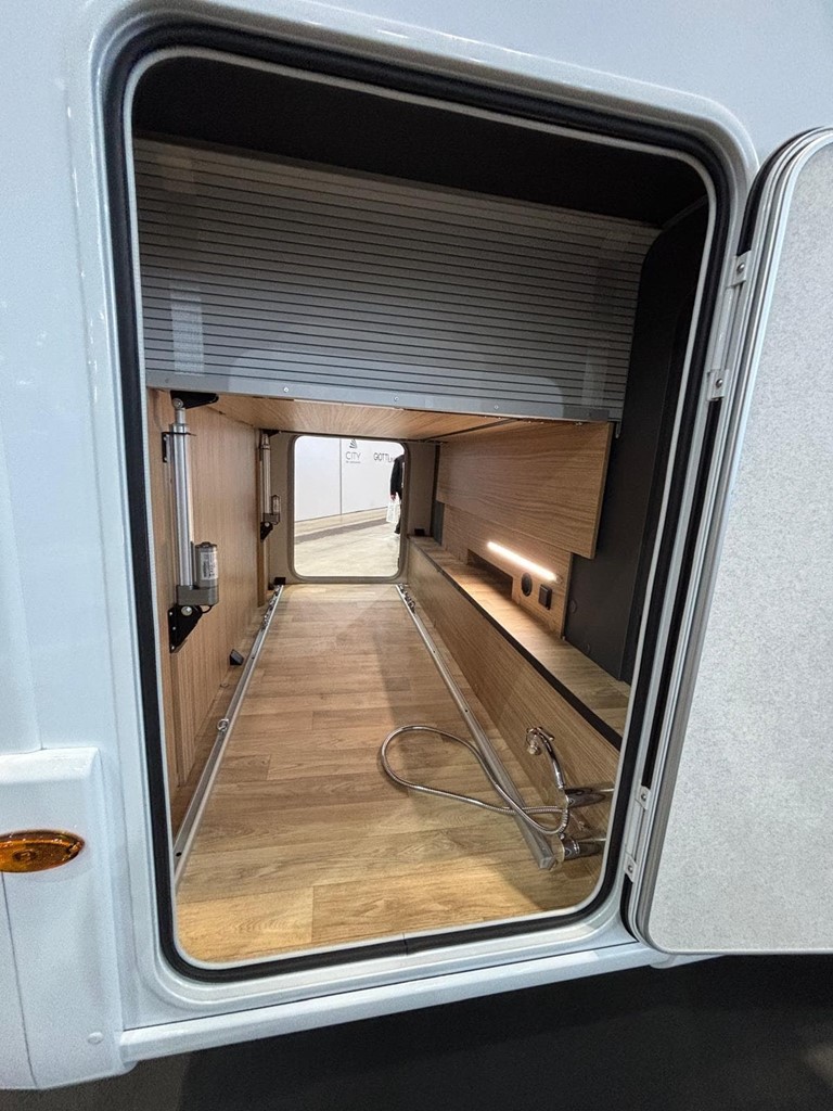 Foto 7  PILOTE P 720 FC SELECTION - FULL EQUIP - FINANCIACIÓN [vendida]