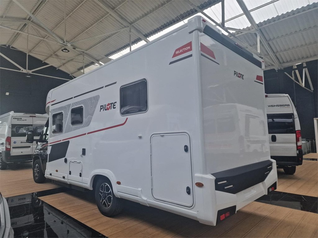 Foto 10 PILOTE P720 FC SELECTION [VENDIDA]