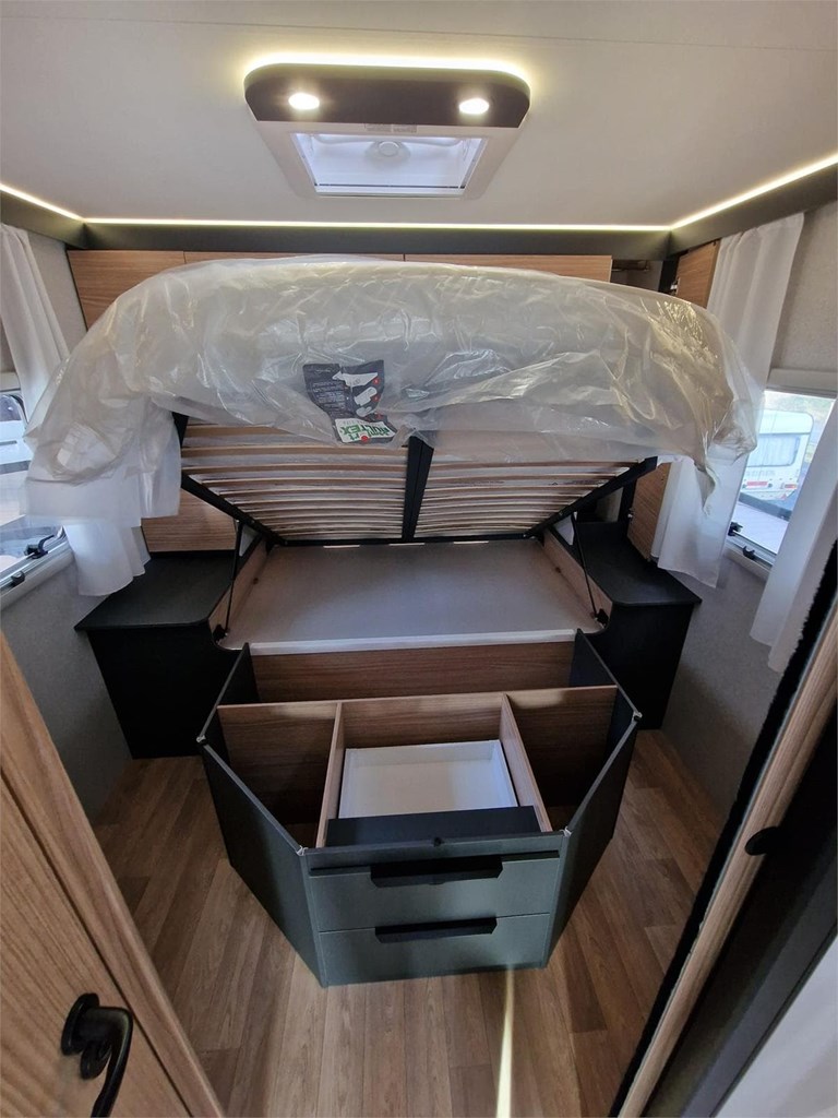 Foto 5 PILOTE P740FC EVIDENCE [VENDIDA]