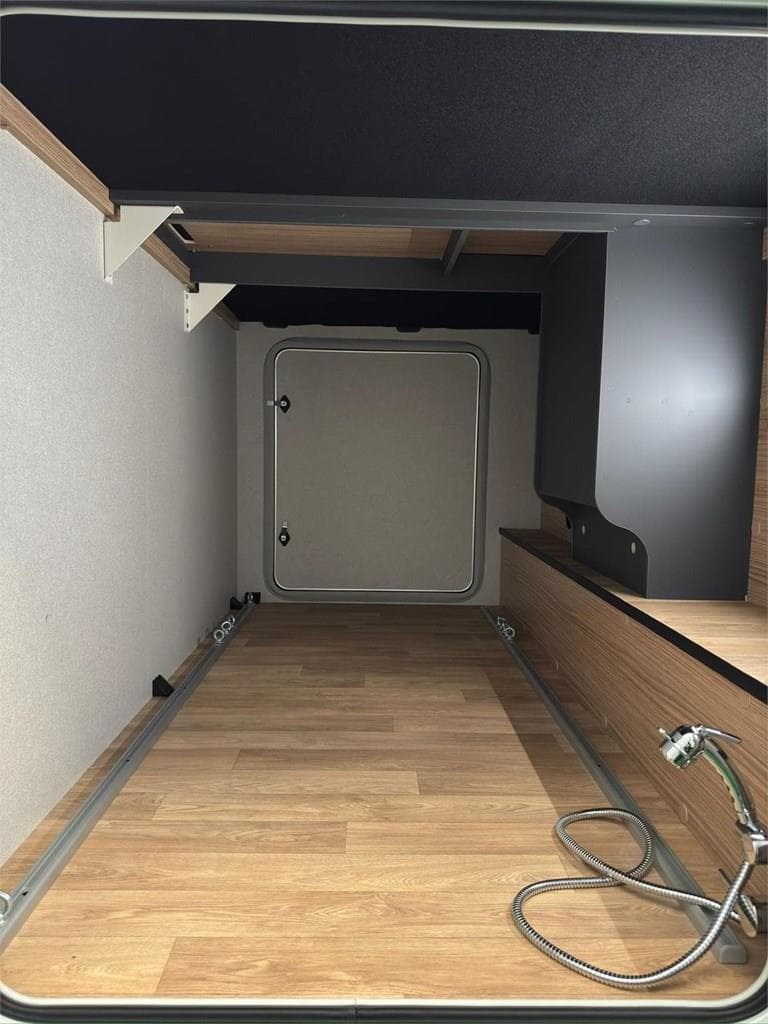 Foto 12 PILOTE P740FGJ EVIDENCE EN LUGO