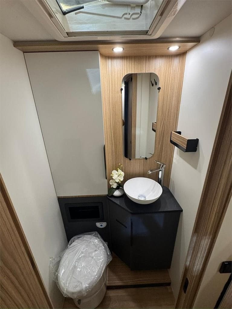 Foto 9 PILOTE P740FGJ EVIDENCE EN LUGO