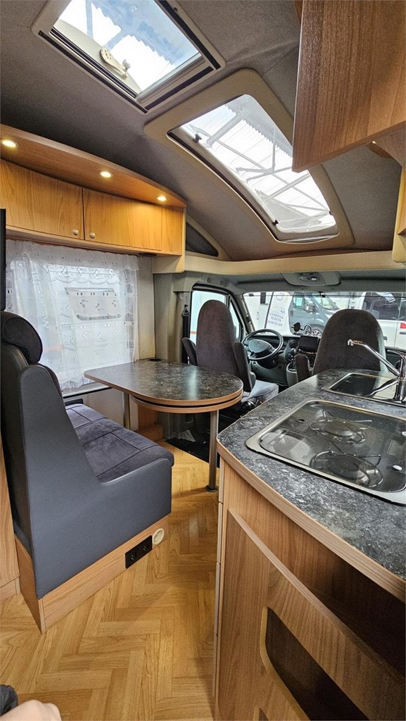 Foto 4 PRÓXIMAMENTE - BÜRSTNER T 675