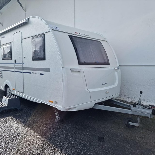 RE ESTRENO ADRIA ALTEA - AIRE ACONDICIONADO [vendida]