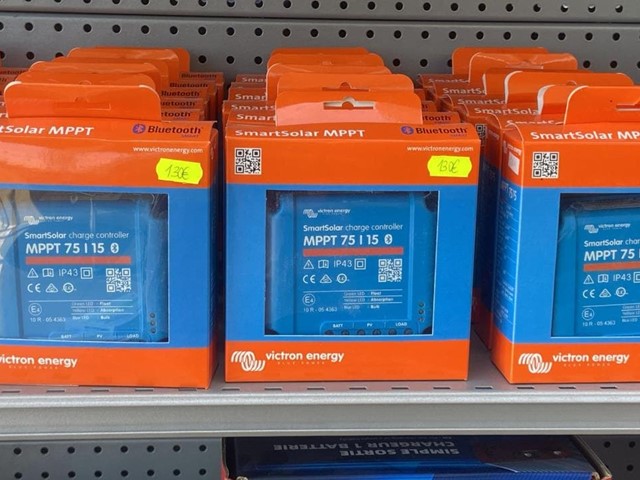 REGULADOR DE CARGA VICTRON BLUESOLAR MPPT 75/15  12/24V - 15A
