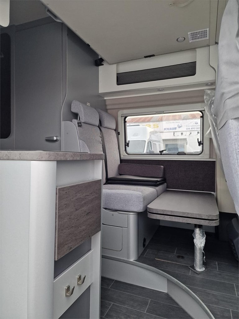 Foto 2 RESERVA TU MODELO WEINSBERG CARATOUR 600 DQ [VENDIDA]