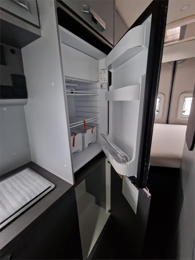 Foto 5 RESERVA TU MODELO WEINSBERG CARATOUR 600 DQ [VENDIDA]