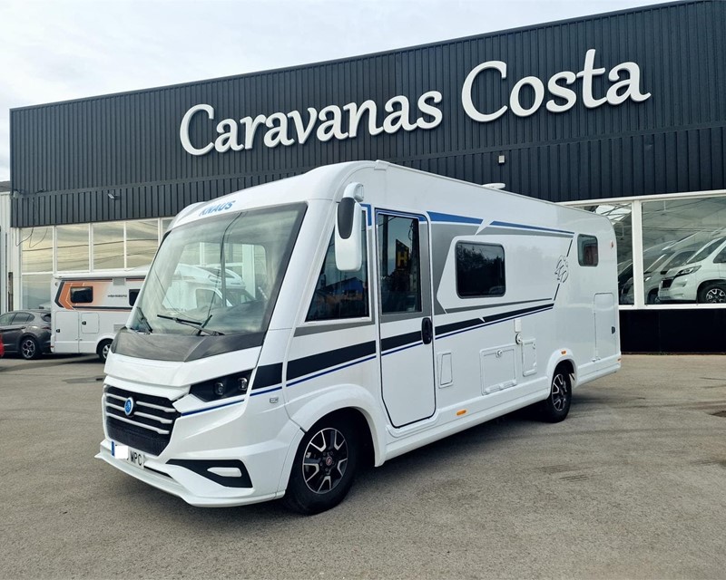 SEMINUEVA AUTOCARAVANA INTEGRAL KNAUS LIVE I