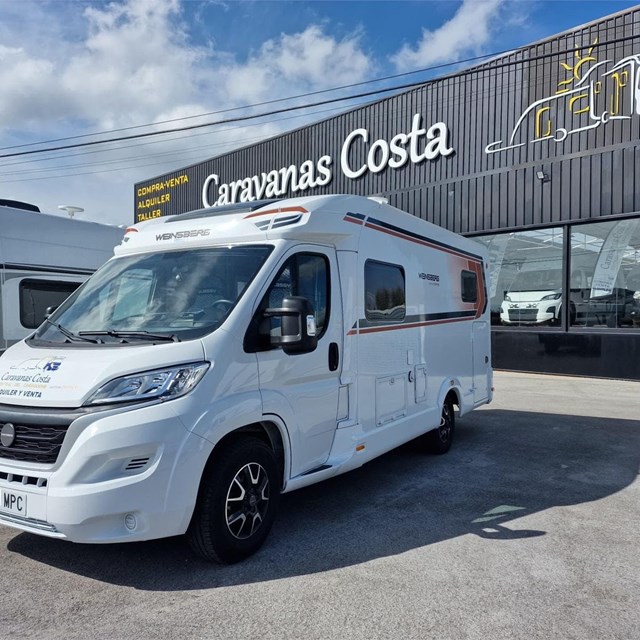 SEMINUEVA AUTOCARAVANA WEINSBERG CARACOMPACT PEPPER 600 MEG