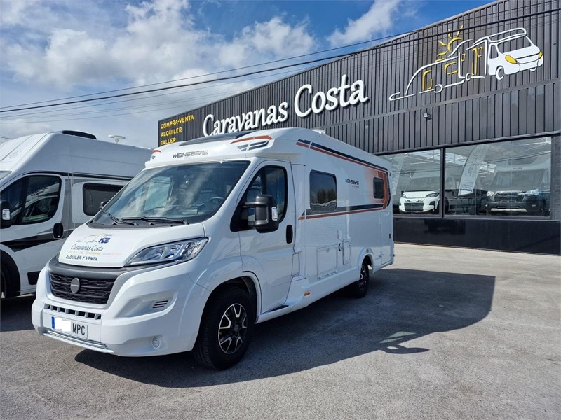 SEMINUEVA AUTOCARAVANA WEINSBERG CARACOMPACT PEPPER 600 MEG