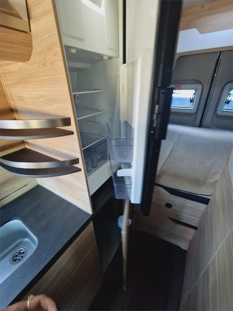 Foto 8 SEMINUEVA KNAUS SOLUTION 4 PLAZAS - FINANCIACION