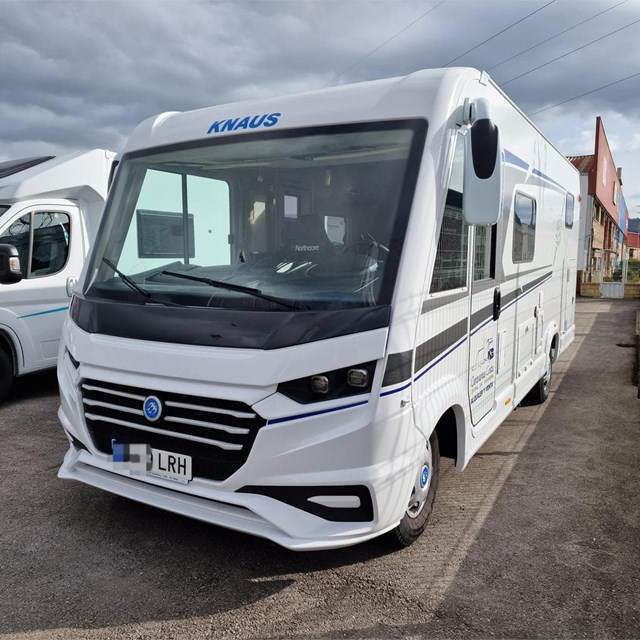 SEMINUEVA - OCASION AUTOCARAVA INTEGRAL KNAUS LIVE I - FINANCIACION [VENDIDA]