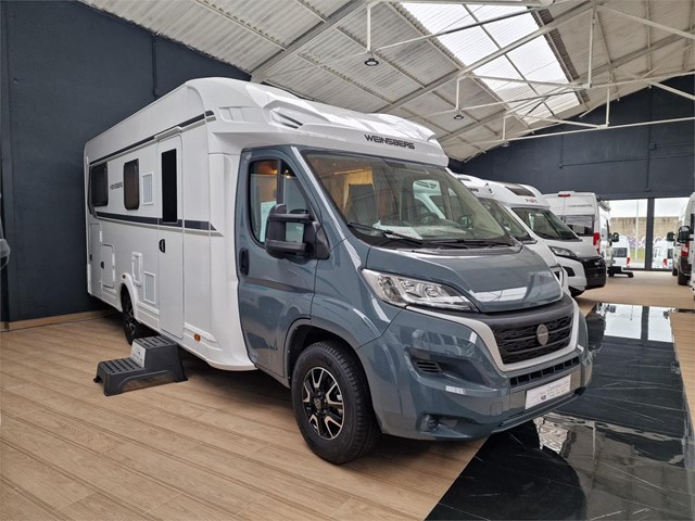 SEMINUEVO WEINSBERG CARASUITE 700 ME