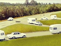 Unas navidades sobre ruedas... ¡alquile una autocaravana! 