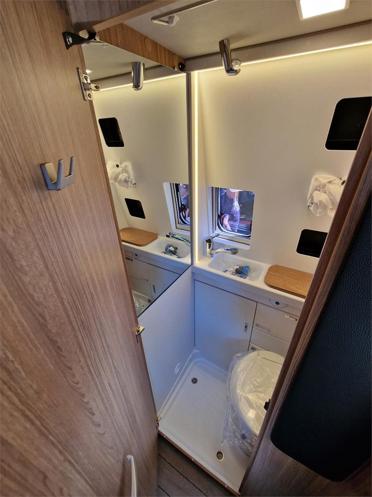 Foto 9 WEINSBERG CARABUS 540 MQ EDICION FIRE - LUGO