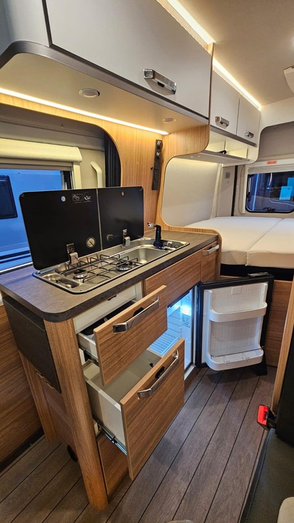 Foto 8 WEINSBERG CARABUS 540MQ FIRE EDITION 2026